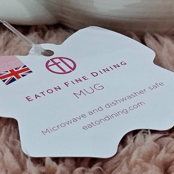 Coquette Girl Bow Mug NWT - Pink and cute (Eaton Fine Dining) - Picture 4 of 4